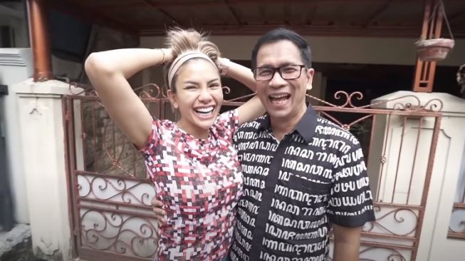 Krisna Mukti dan Nikita Mirzani [YouTube/Crazy Nikmir REAL]