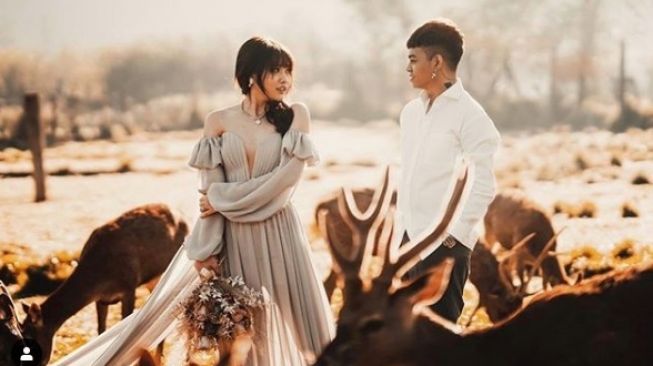 Reza Arap dan Wendy Walters foto prewedding [Instagram/@wendywalters]