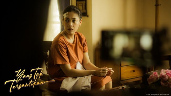 Lulu Tobing saat bintangi film Yang Tak Tergantikan [siaran pers]