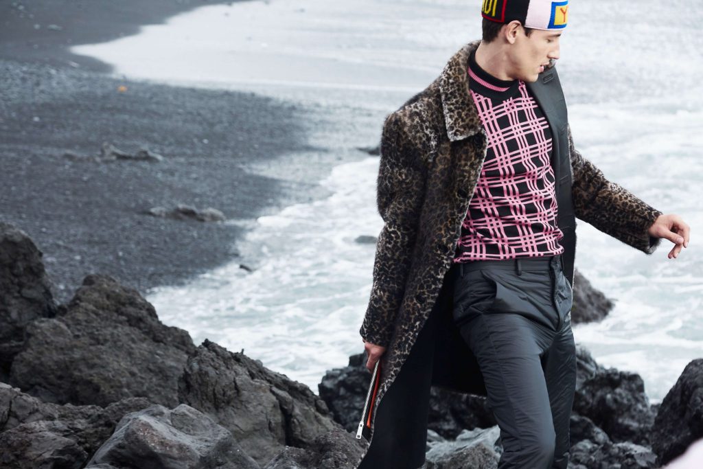 Video Exclusive: Preview of Fendi Fall/Winter 2017 Collection Video Exclusive: Preview of Fendi Fall/Winter 2017 Collection