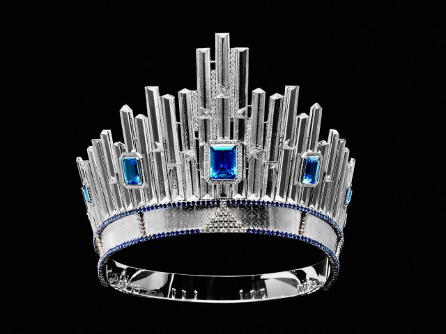 Miss Universe 2015 Pia Wurtzbach's majestic diamond crown estimated to be worth USD 300,000, produced by renowned Czech company DIC - Diamonds International Corporation. Wurtzbach wore the original crown (and not a replica) during her homecoming parade in Manila on January 25, 2016. Photo courtesy of the Czech Embassy in Manila. 