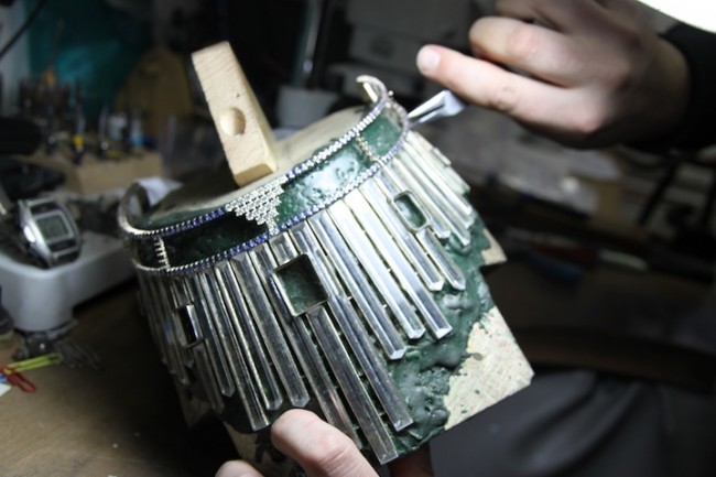 Miss Universe 2015's crown combined the traditional techniques of Czech glassmakers and the best jewelers, cutters, and polishers from the Czech Republic. Photo courtesy of the Embassy of the Czech Republic. 