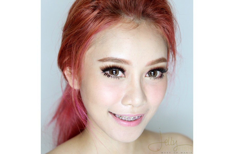 ขนตาปลอม