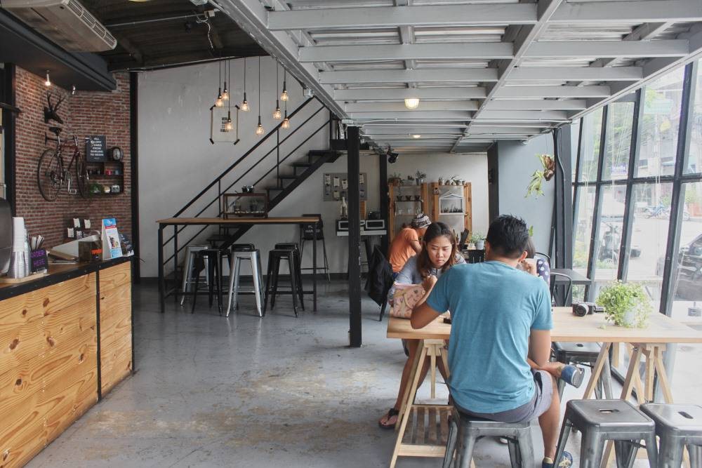 บรรยากาศ Dude Cafe
