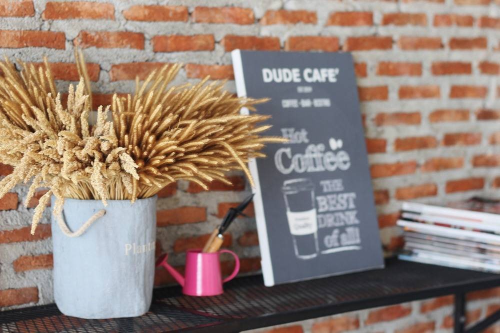 บรรยากาศ Dude Cafe