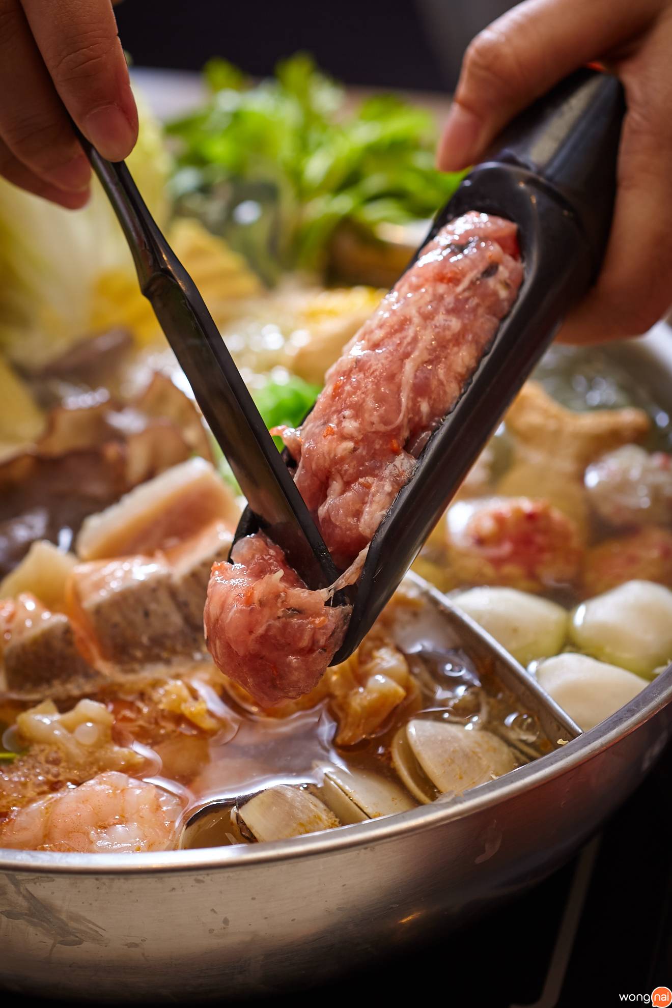 หมูเด้ง