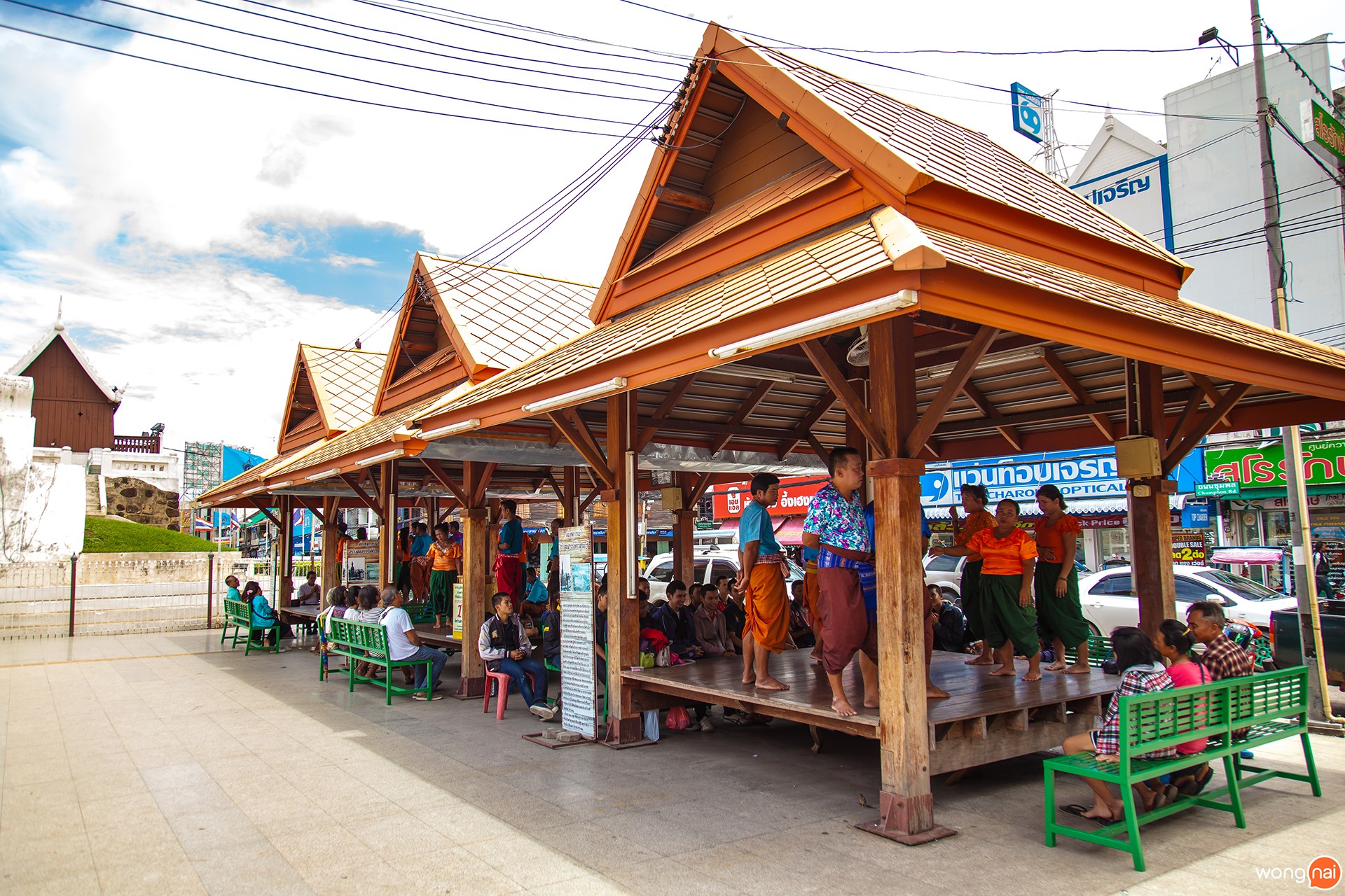 ดูดวง, ย่าโม, ลานย่าโม, โคราช, ท้าวสุรนารี, เที่ยว, ประตูชุมพล, ของอร่อย, งบ