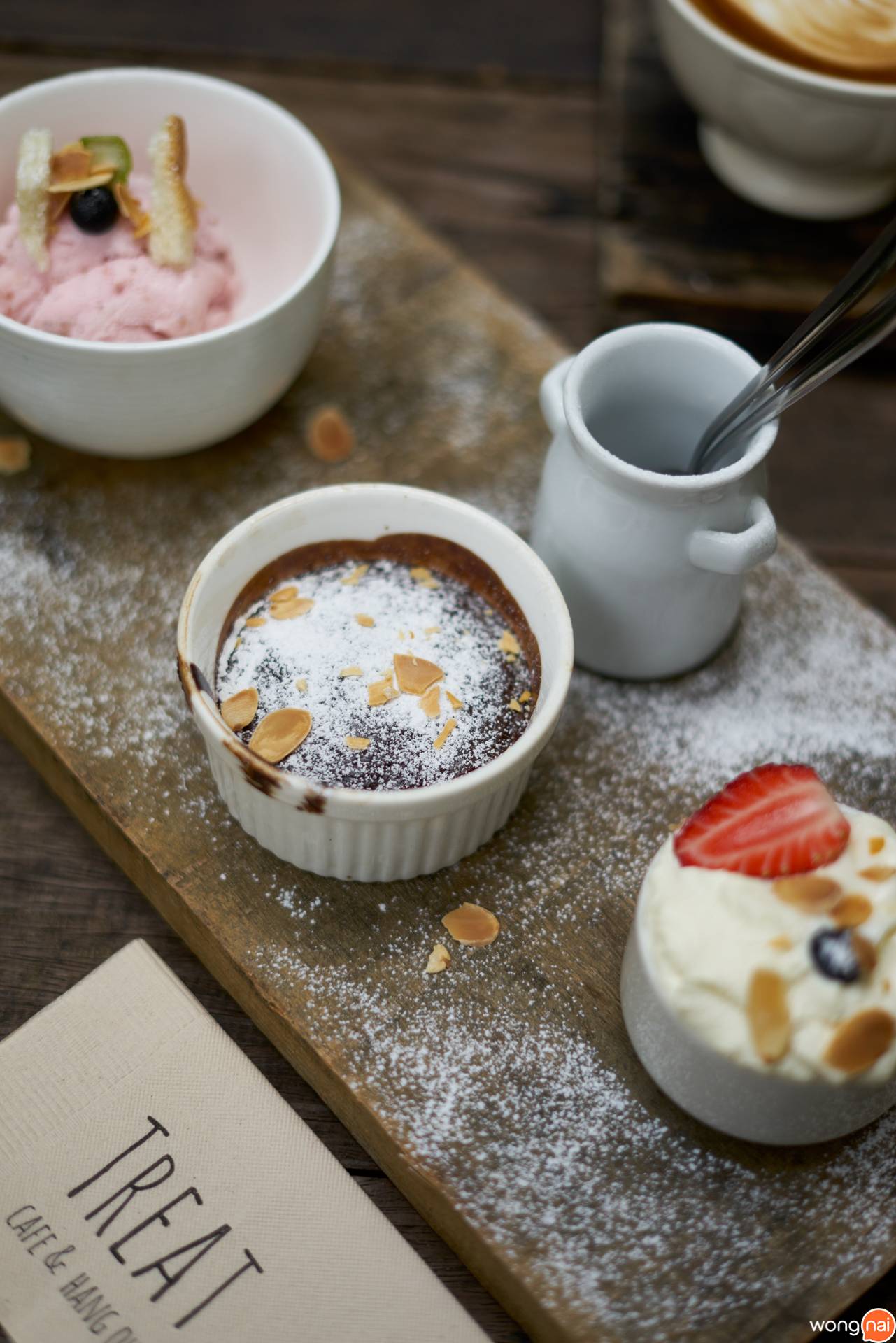 เมนู Chocolate lava ของร้าน Treat & Hangout