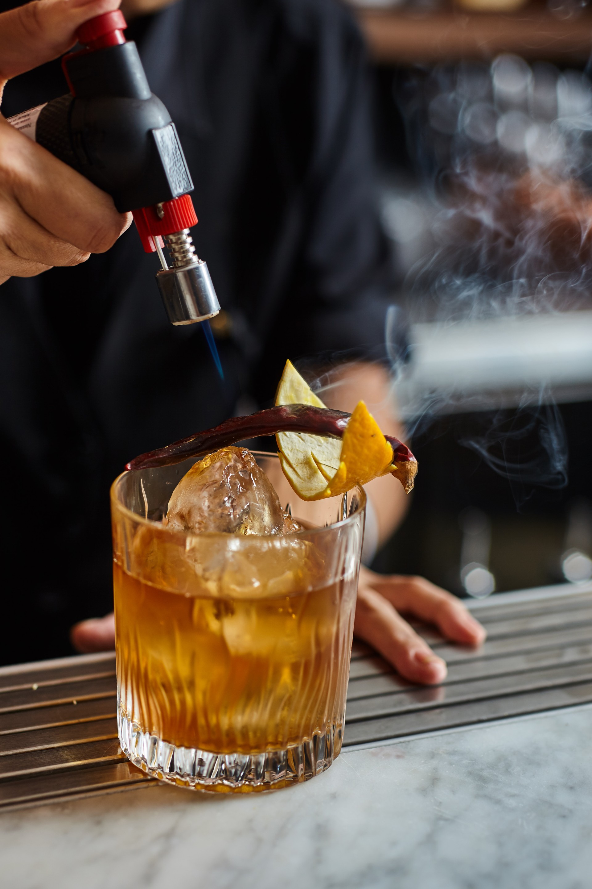 Charm Eatery&Bar