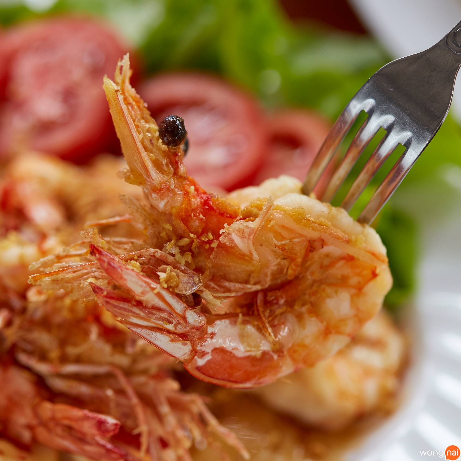 “กุ้งทอดกระเทียม” ร้าน “แดงอาหารทะเลต้นตำรับ"