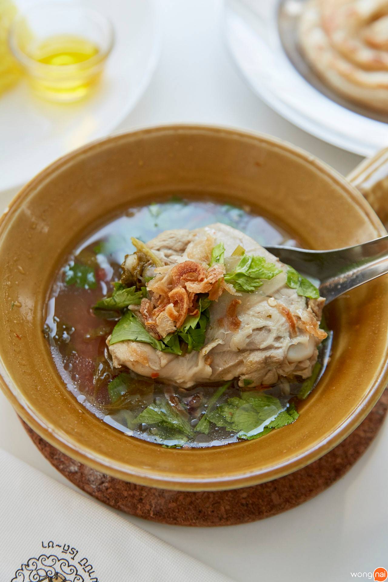 ข้าวหญ้าฝรั่น ฆี ปลาอินทรีย์เค็ม ซุปไก่ ของร้าน ฌาบีบี โรตี-ชา