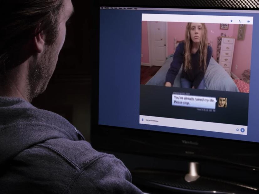 Watch Honeytrap Online Mic