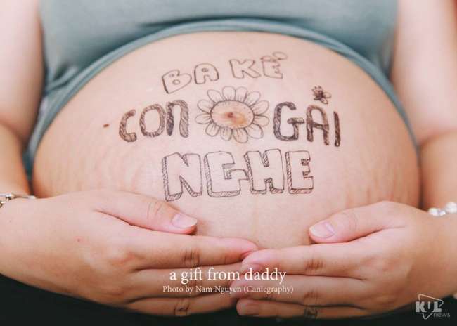 image of Mỉm cười với bộ ảnh "Ba kể con gái nghe" siêu đáng yêu.