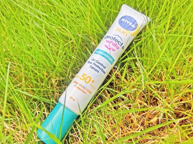 image of รีวิวกันแดด นีเวีย Sun Protect&White Oil Control Serum SPF50+ PA+++