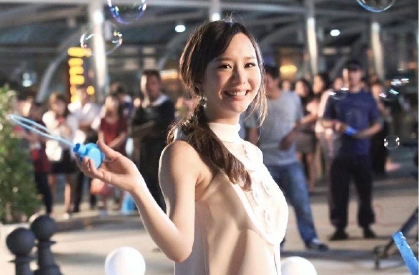 image of 30 แฟชั่น Mini Size ฉบับ 'เต้ย จรินทร์พร' สวยสดใส แต่งลุคไหนก็รอด!