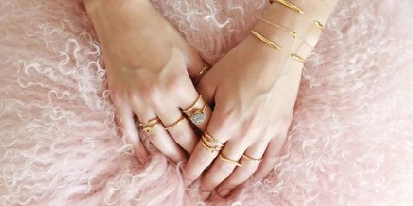 image of 30 ไอเดีย แหวนเซตสุดเก๋ ใส่หลายๆ วง...ก็ชิคได้