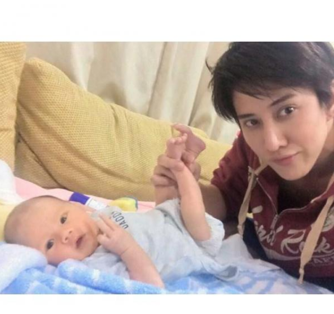 image of ซาร่า เผยผลดีเอ็นเอ ไมค์...แม็กซ์เวล พ่อลูกกัน!!