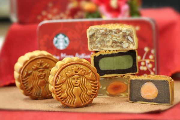ขนมไหว้พระจันทร์เก๋ๆ ไส้กาแฟสตาร์บัค ขนมไหว้พระจันทร์เก๋ๆ ไส้กาแฟสตาร์บัค