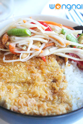 ส้มตำดอกรัก