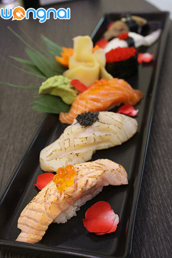 Jiro Raw Bar & Grill