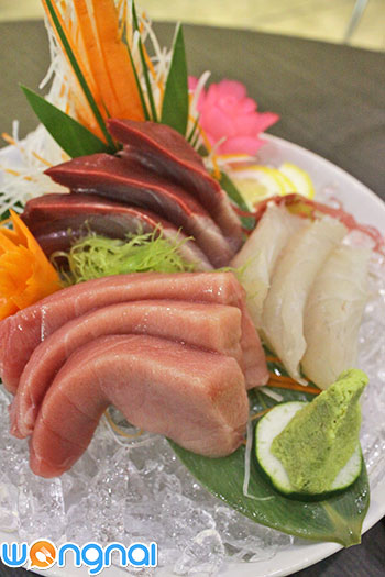 Jiro Raw Bar & Grill
