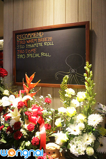 Jiro Raw Bar & Grill