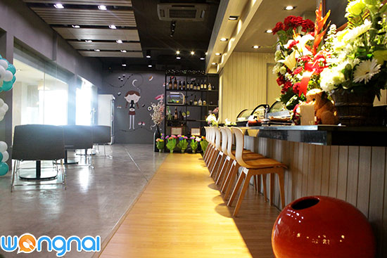 Jiro Raw Bar & Grill