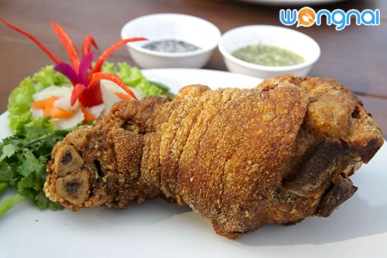 เรือนร่มไทร