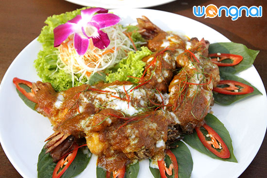 เรือนร่มไทร