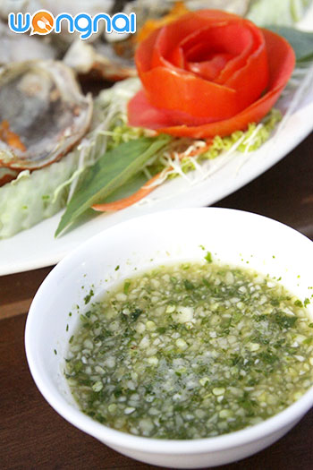 เรือนร่มไทร