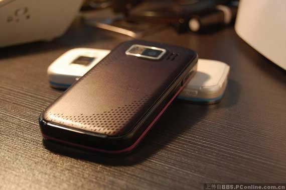 Nokia 5900 or Nokia 5530
