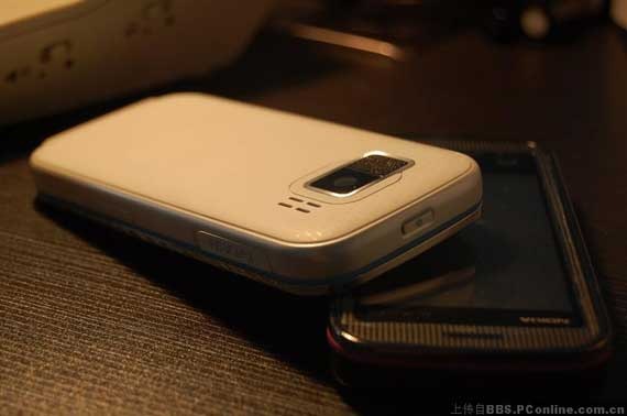 Nokia 5900 or Nokia 5530