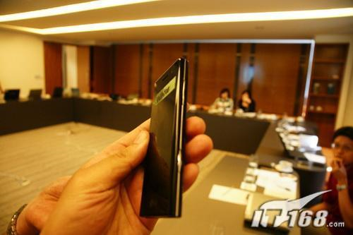 LG BL 4 Chocolate phone Black label 4 seris
