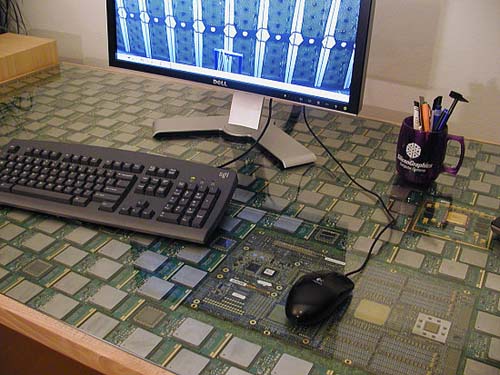 chip desk 