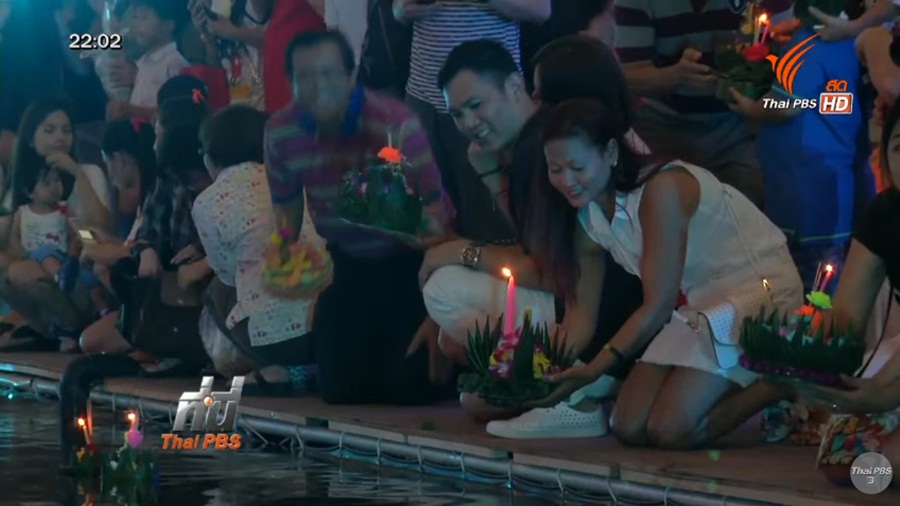 402_Loy-Krathong.jpg