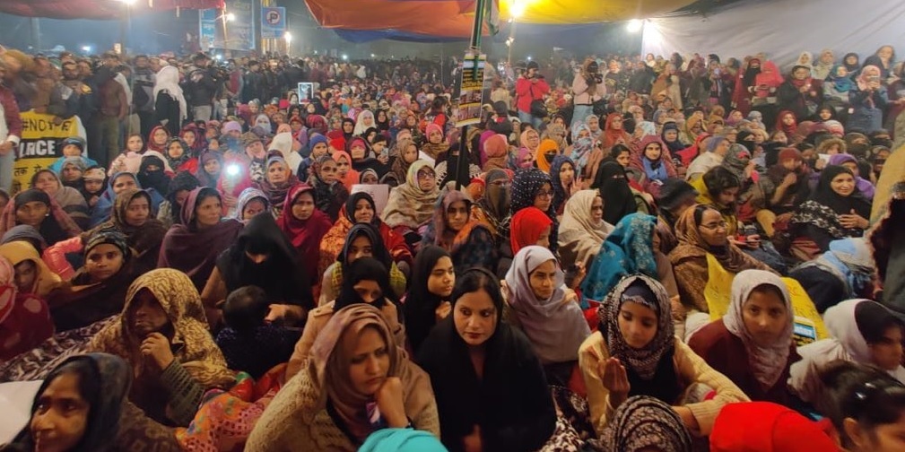 Protesters at Shaheen Bagh. Photo: Twitter/@natashabadhwar