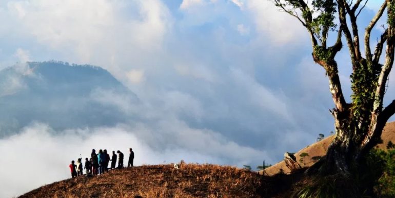 Sea of Clouds Mount Ugo