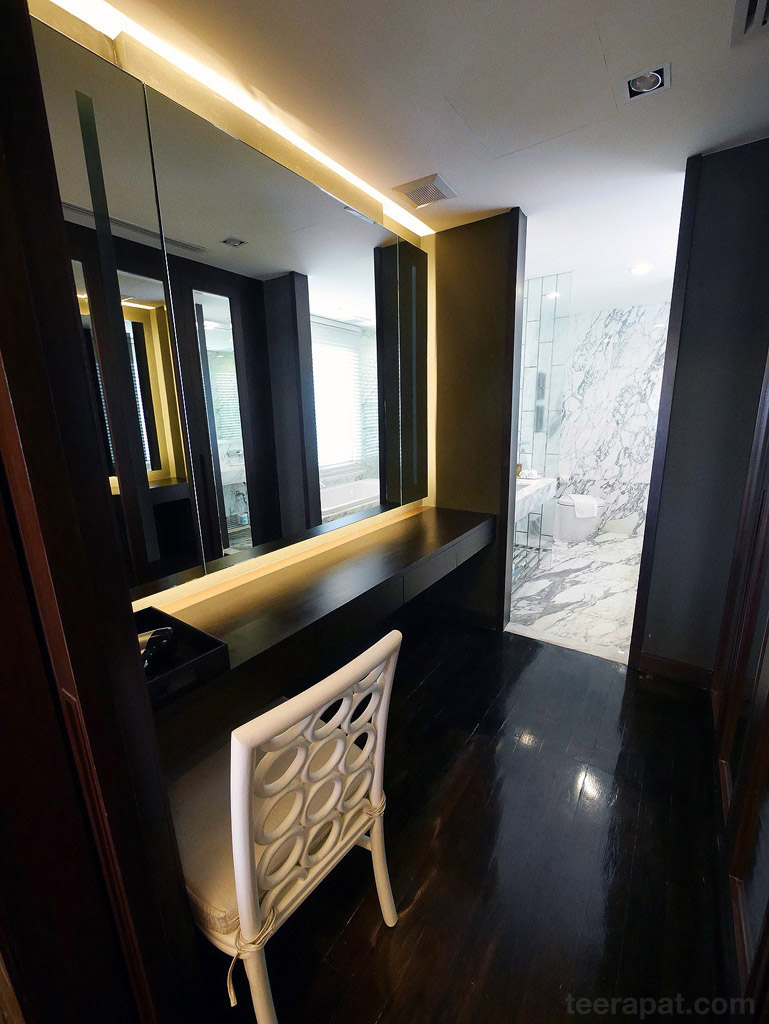 ChiangMaiRiverside_05