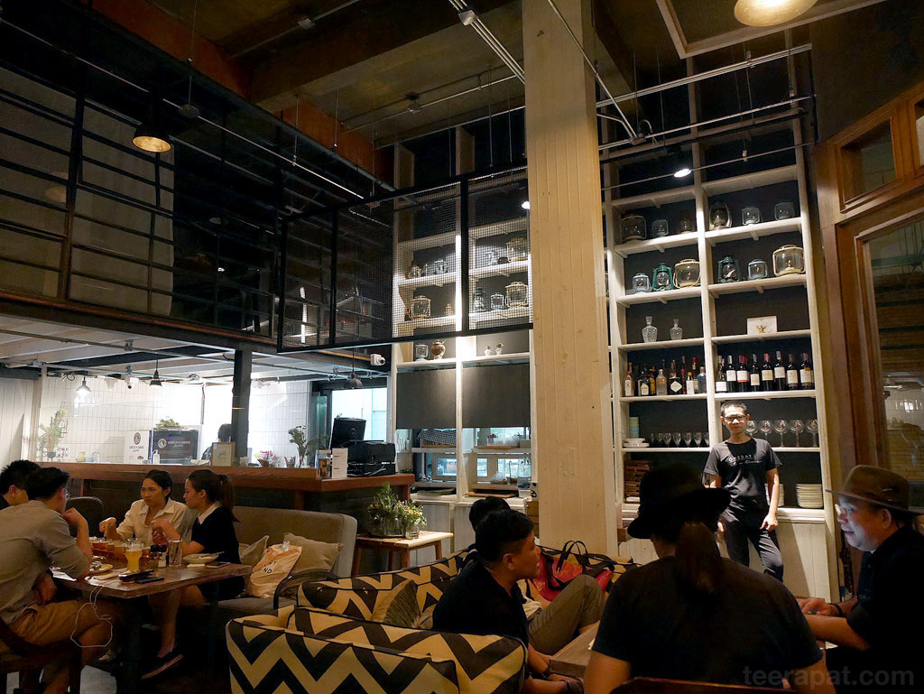 taproom26_06