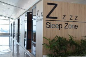 Tan Son Nhat airport's new sleeping zone. 3-5986-1479031598