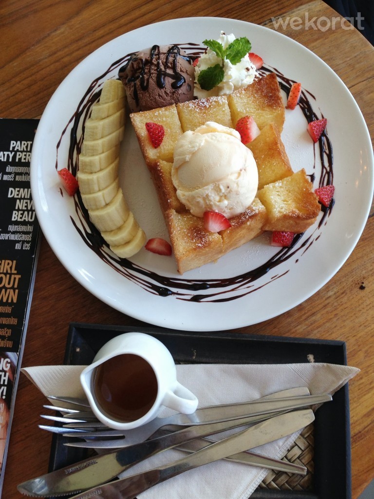 Honey Toast ร้านแก้วทอง