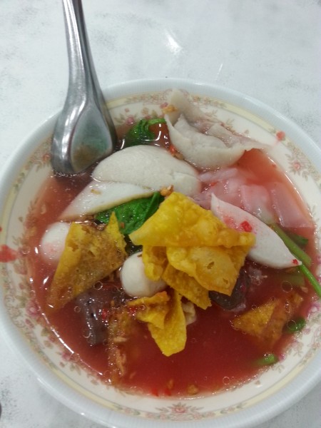 เย็นตาโฟ