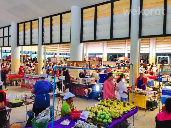บรรยากาศในตลาดนัด