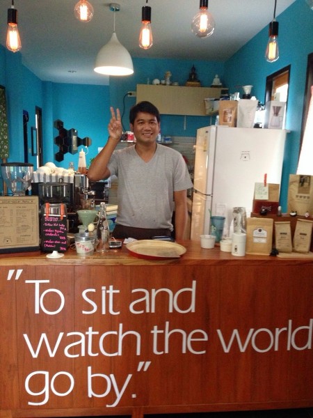 คุณอ้น เจ้าของร้าน polar polar cafe'
