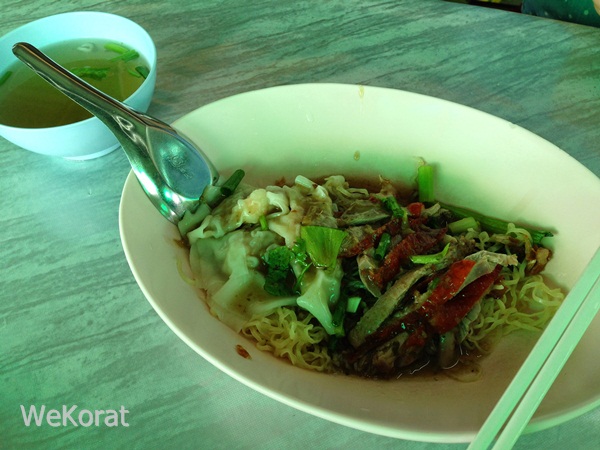 บะหมี่เป็ด เกี๊ยวกุ้ง