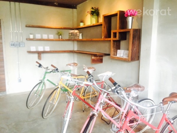 มุมถ่ายรูป1 - Fika cafe