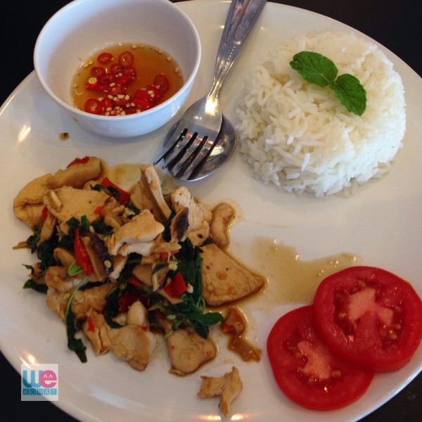 ข้าวกะเพราะไก่