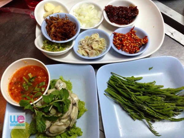 หอยนางรมทรงเครื่อง