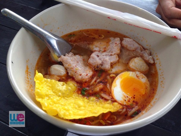 ก๋วยเตี๋ยวหมูต้มยำ