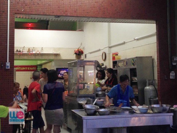 ร้านบะหมี่สวนหมาก ไนท์บาร์ซา